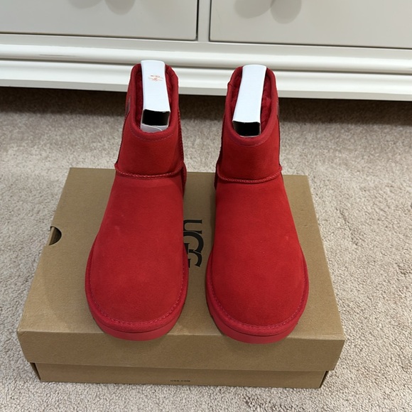 UGG W classic mini side logo boots